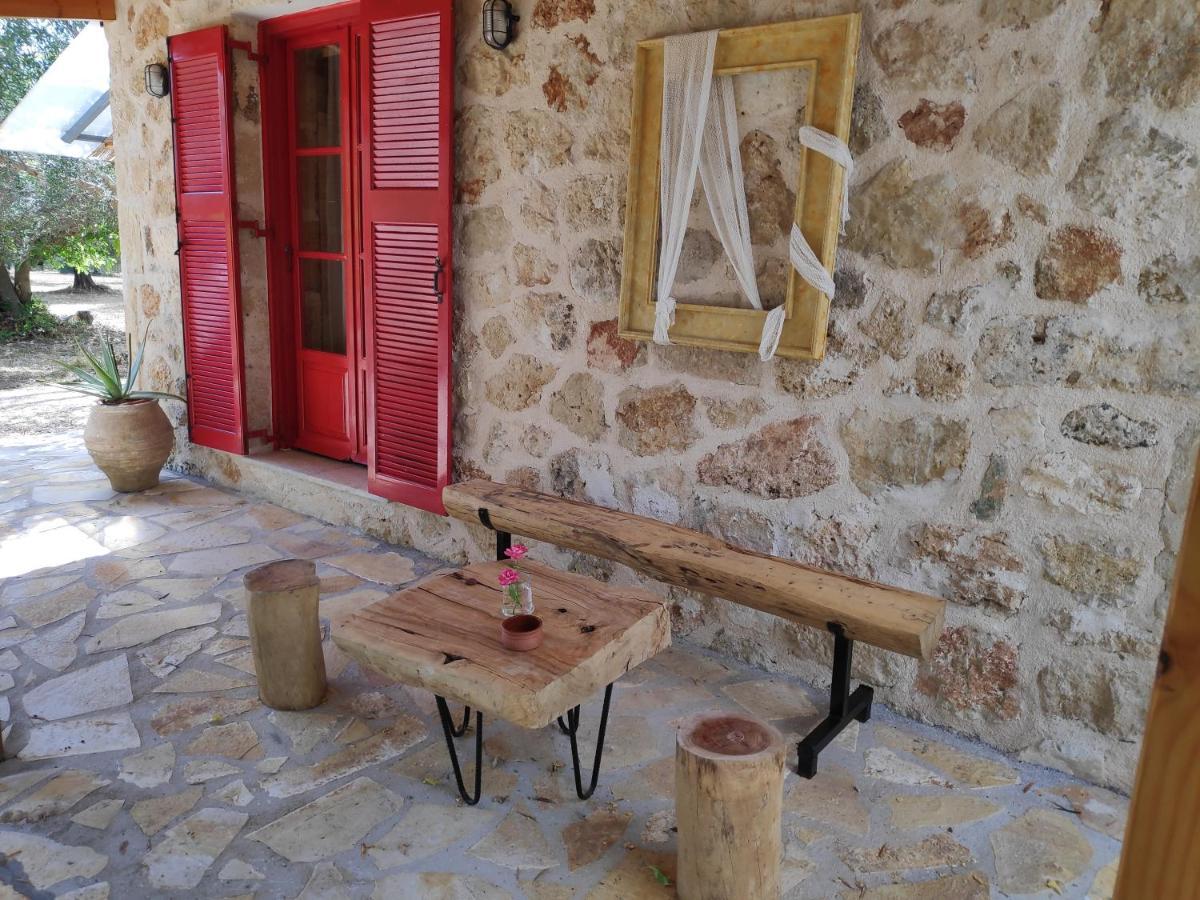Dreamy Stone House Villa Pesádha Exterior photo