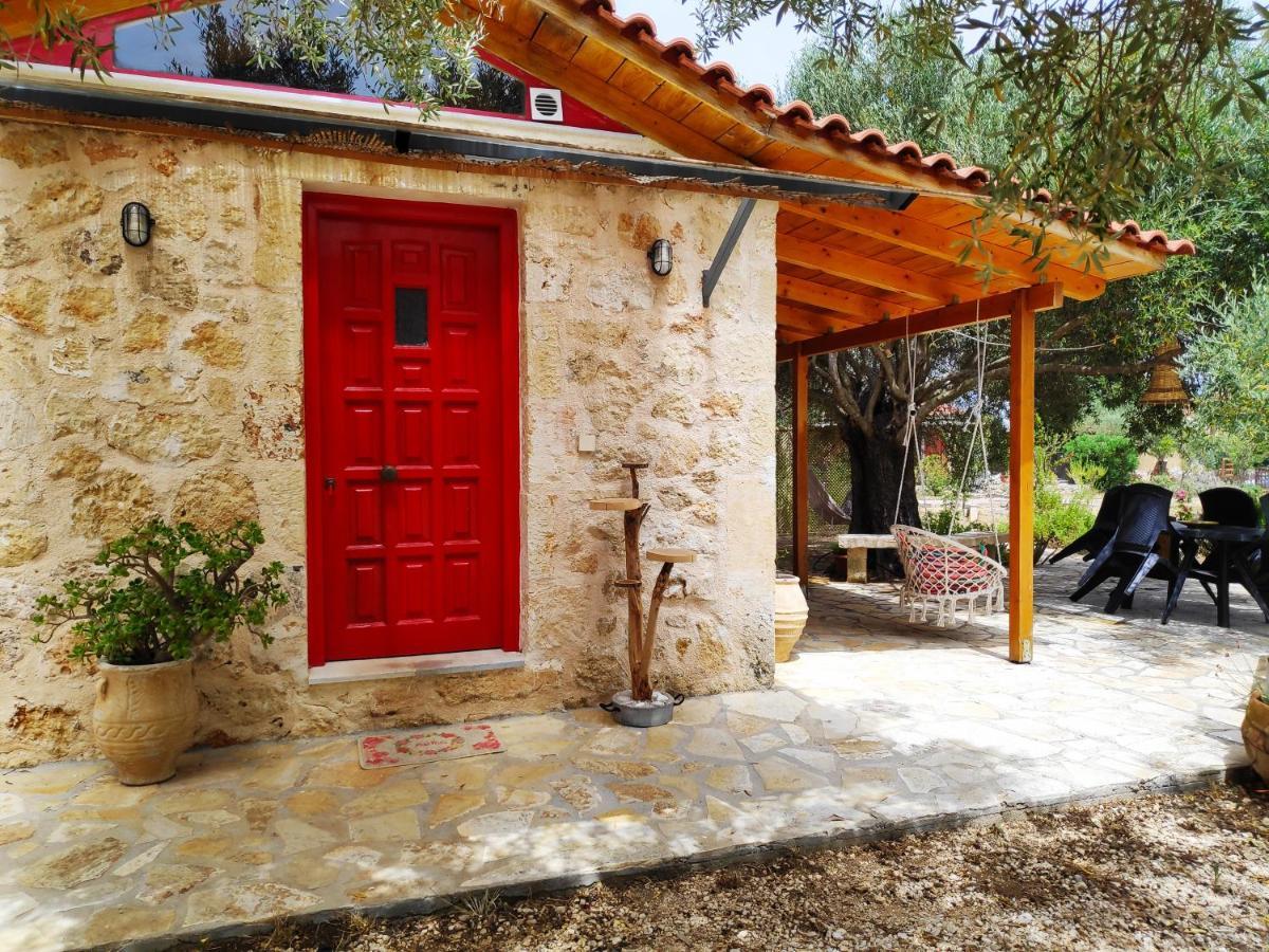 Dreamy Stone House Villa Pesádha Exterior photo