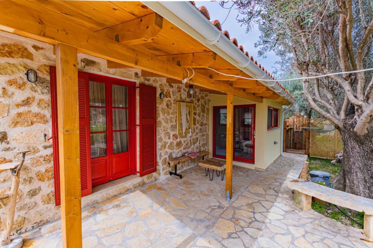 Dreamy Stone House Villa Pesádha Exterior photo
