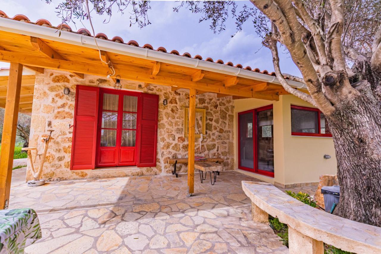 Dreamy Stone House Villa Pesádha Exterior photo