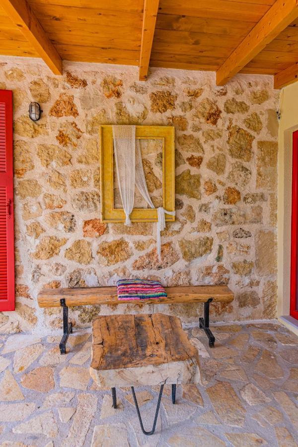 Dreamy Stone House Villa Pesádha Exterior photo