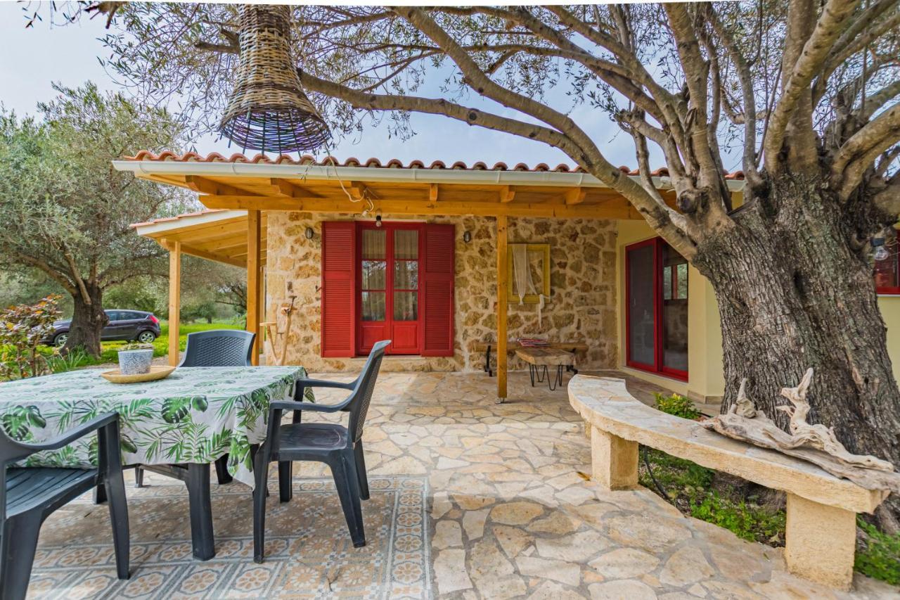 Dreamy Stone House Villa Pesádha Exterior photo